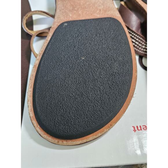 OluKai Brown Leather Thong Sandals Beach Hawaii Boho  8 - Picture 10 of 10